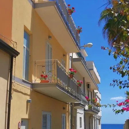 La Casa Del Professore Apartment Santa Teresa Di Riva