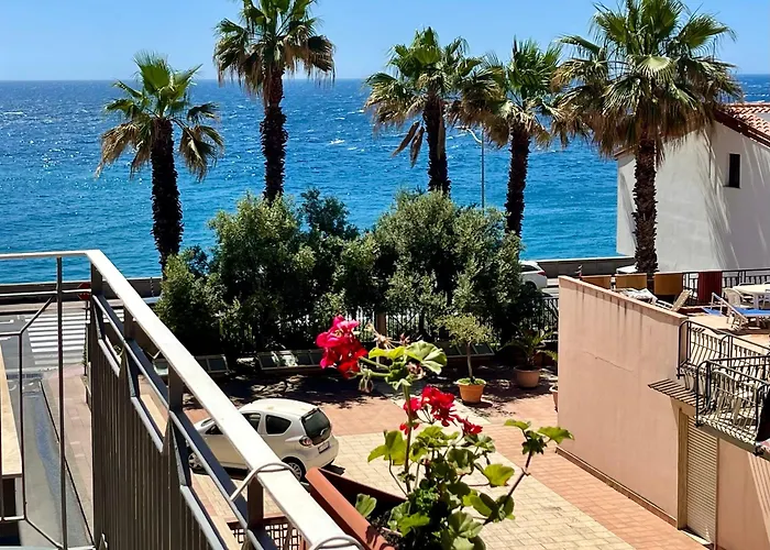 Apartman La Casa Del Professore Santa Teresa di Riva